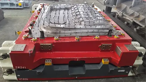 De achterpaneelmal voor KQ5152 is met succes afgeleverd