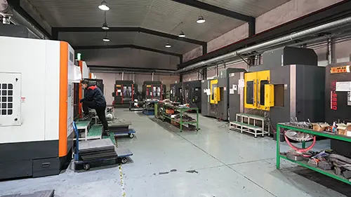 De matrijsproductwerkplaats heeft door zijn sterke capaciteiten een solide basis van kwaliteit opgebouwd